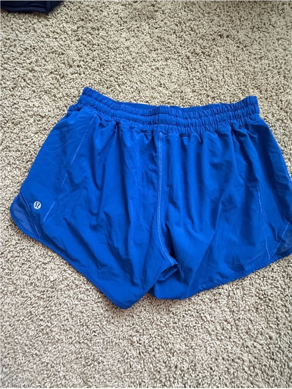 lululemon athletica Royal Blue Hotty Hot 4” long length Shorts size 8 tall - Picture 3 of 3
